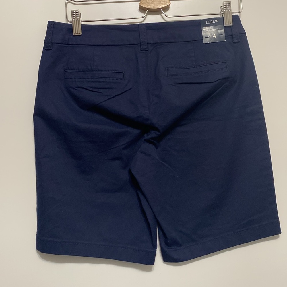J Crew 9” Women Shorts - Picture 2 of 11